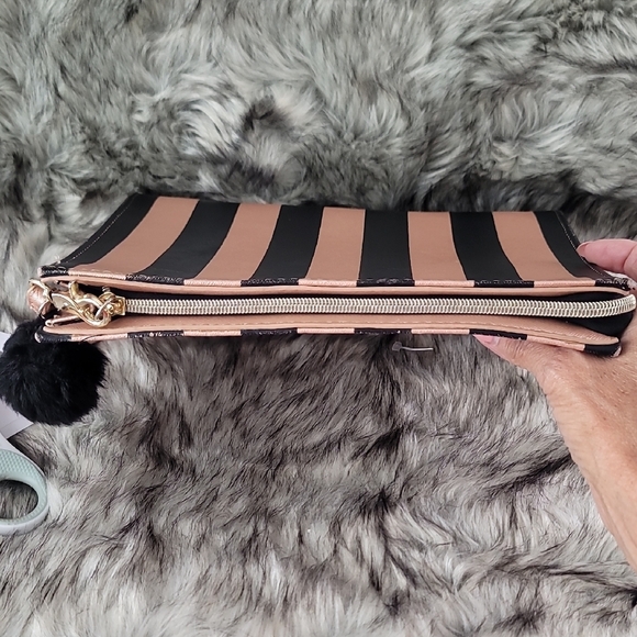 Betsey Johnson Black and Gold Striped Clutch with Heart Accent - Picture 6 of 11